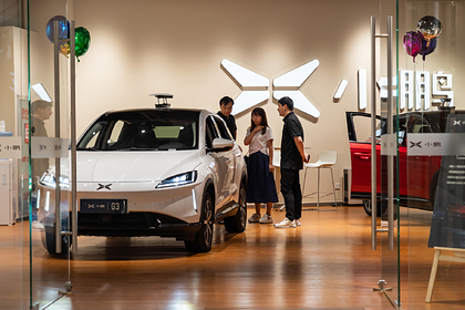 Китайский автопроизводитель бросил вызов Tesla Китайский автопроизводитель бросил вызов Tesla