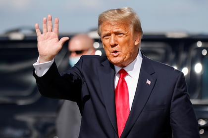YouTube запретил Трампу размещать видео на неопределенный срок YouTube запретил Трампу размещать видео на неопределенный срок