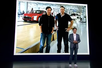 Xiaomi показала первый электромобиль Xiaomi показала первый электромобиль