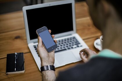 Россиянам рассказали о способах обхода защиты смартфона хакерами Россиянам рассказали о способах обхода защиты смартфона хакерами
