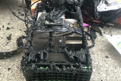 В сети опубликовали фото якобы взорвавшейся консоли Xbox В сети опубликовали фото якобы взорвавшейся консоли Xbox