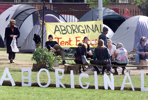 Палаточное посольство аборигенов в Сиднее, 2000 год